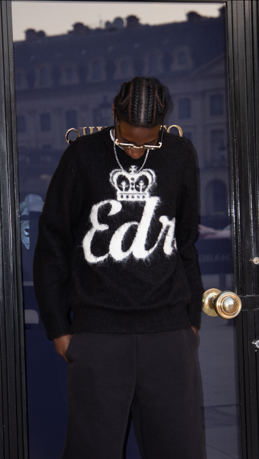 Pull en mohair noir et blanc